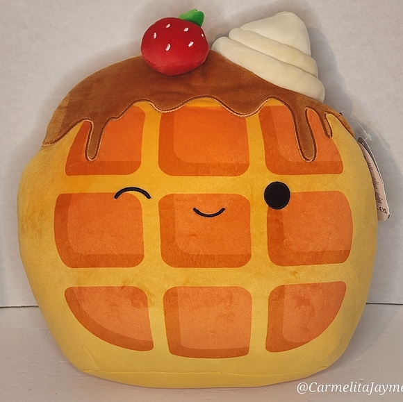 WEAVER 🧇 Waffle w Strawberry Maple Syrup & Whipped Cream Original Squishmallow - Picture 1 of 8